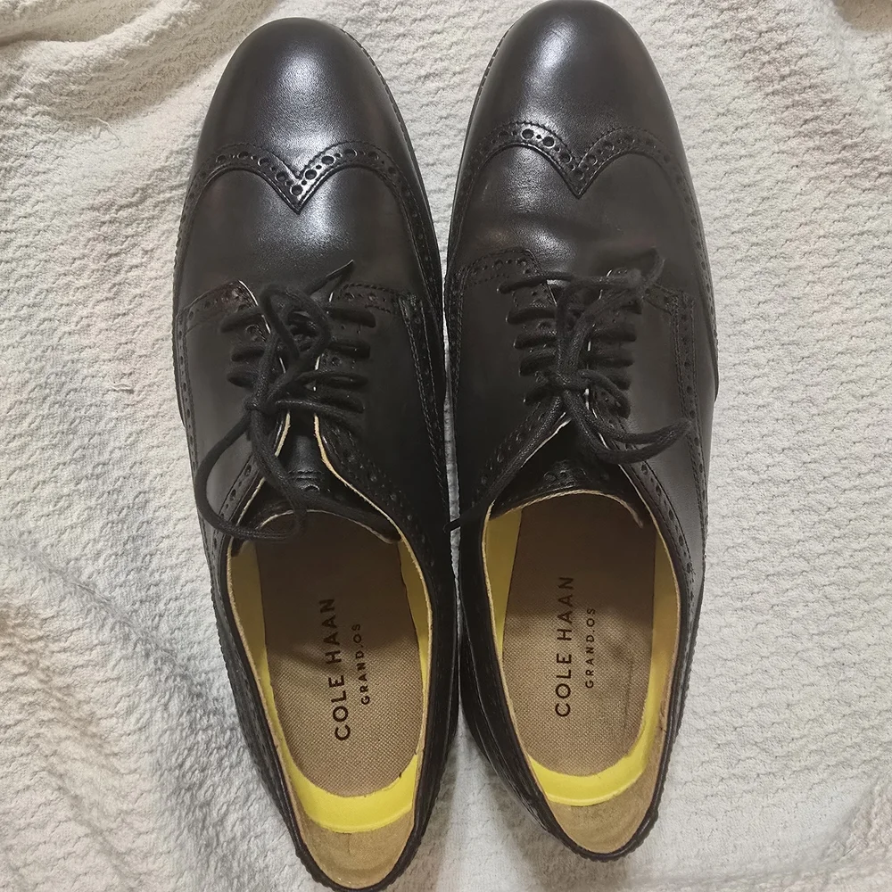 Cole Haan Black Leather Oxfords